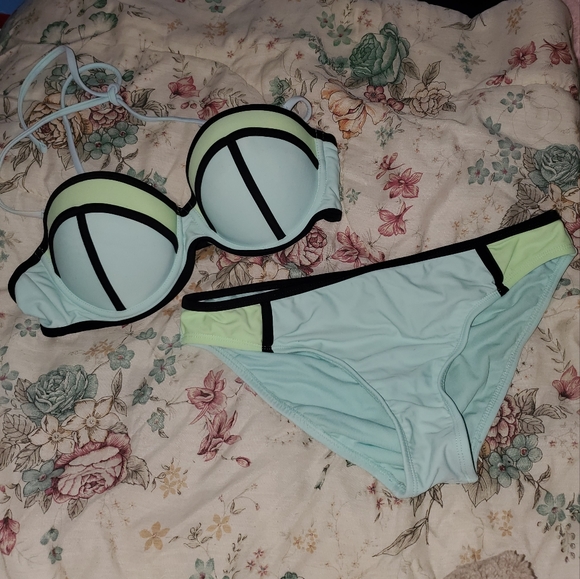 Arizona Jean Company Other - *SOLD* 5 for $20 | Arizona Jean Co. Colorblock Bikini